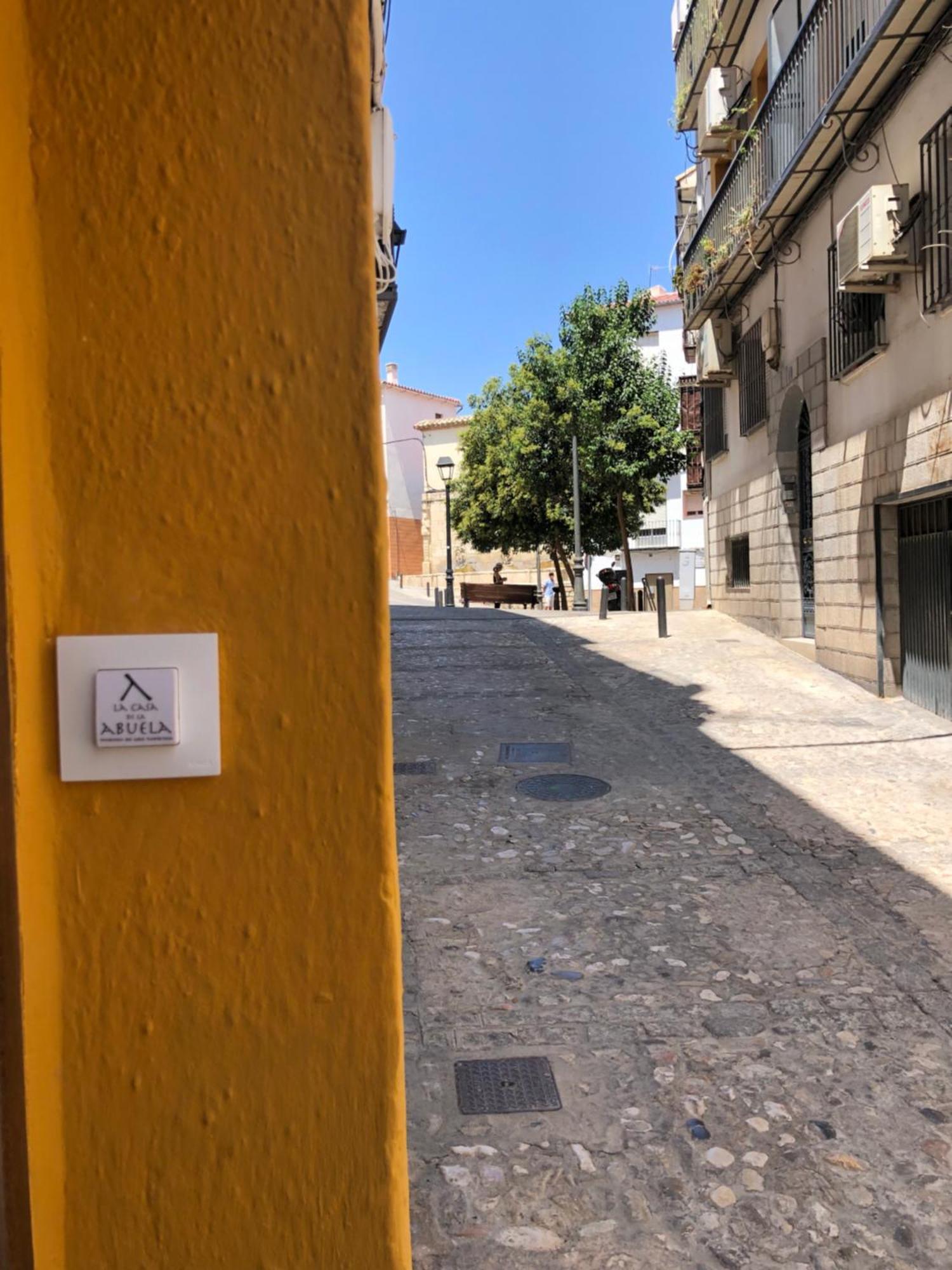Ferienwohnung La Casa De La Abuela Jaén Exterior foto